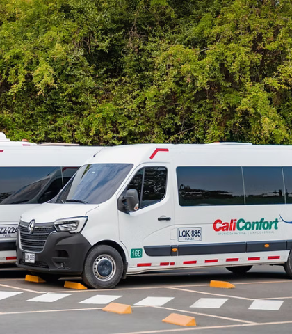 Flota de busetas de Caliconfort